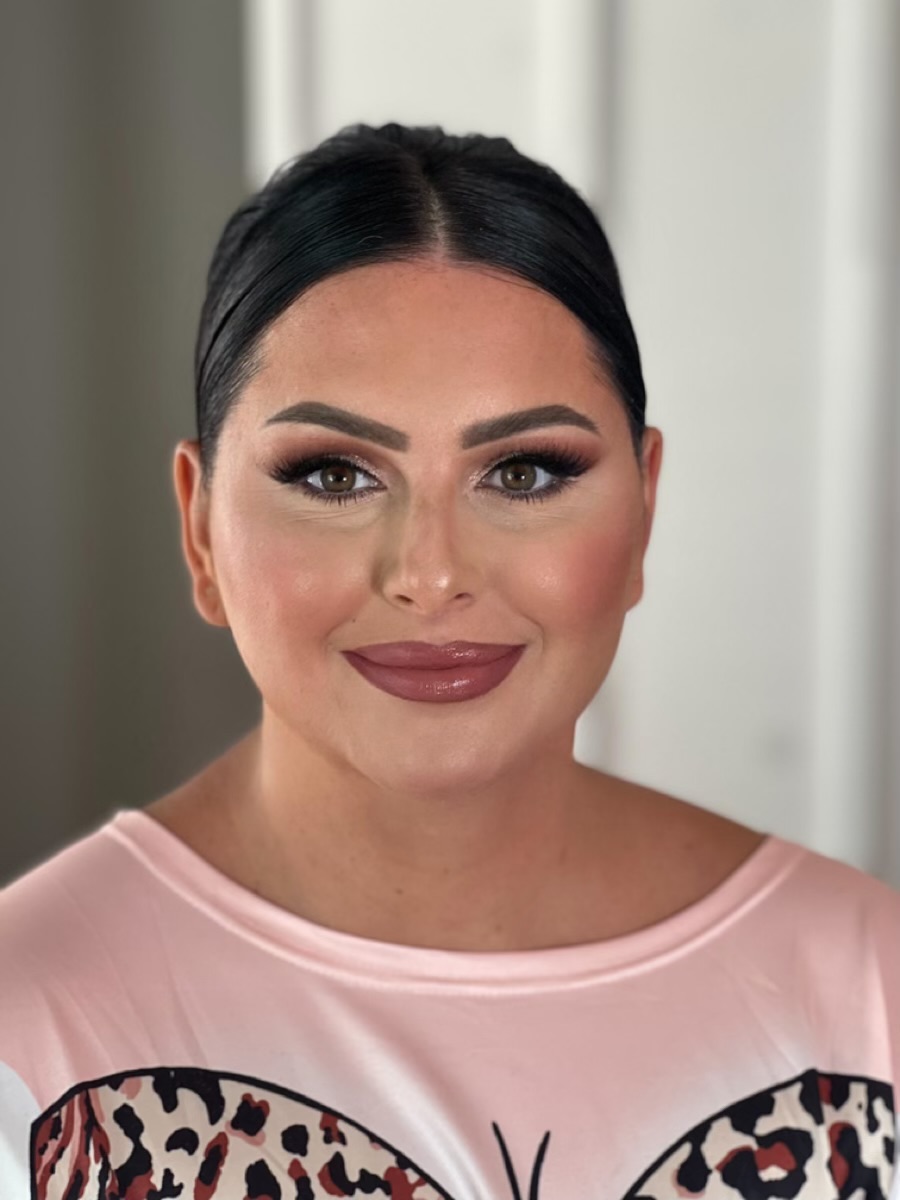 After: Bridal Services at Ciao Bella Salon and Day Spa in Islamorada / Our Transformations: Personalized Bridal Hair and Makeup - Spa and Nail Care for Brides / Best Bridal Services: Hair Styling and Treatments - Relaxing Massage Therapy - Romantic Couples Massage / Group Packages: Bridal Day Retreat - Bridal Yoga Events / Why Choose Ciao Bella for Your Wedding Day: Experienced Bridal Team - Premium Salon and Spa Facilities - Holistic Wellness Approach / Book Your Bridal Appointment