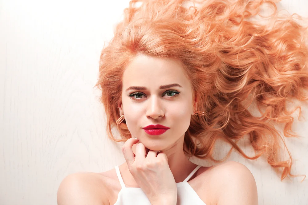 2025 Trending Summer Hairstyles - The Ultimate Guide 4 Strawberry Blonde hair style