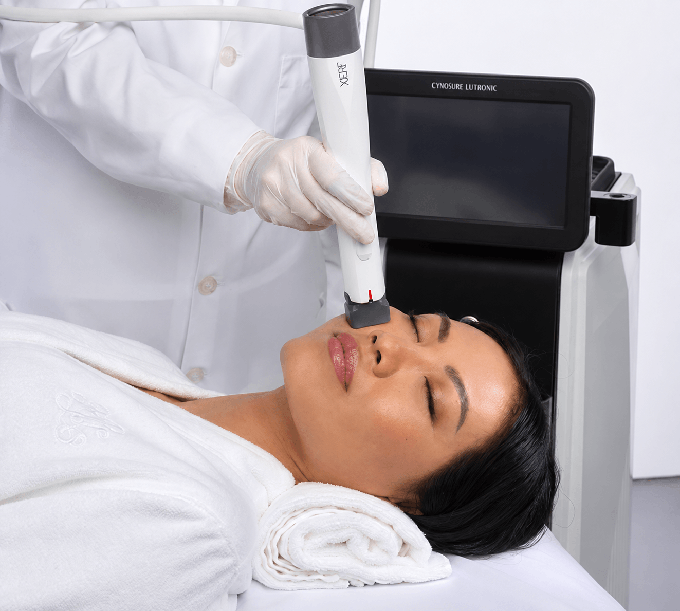 How Does XERF Restore Skin Firmness and Support Collagen Production Naturally?