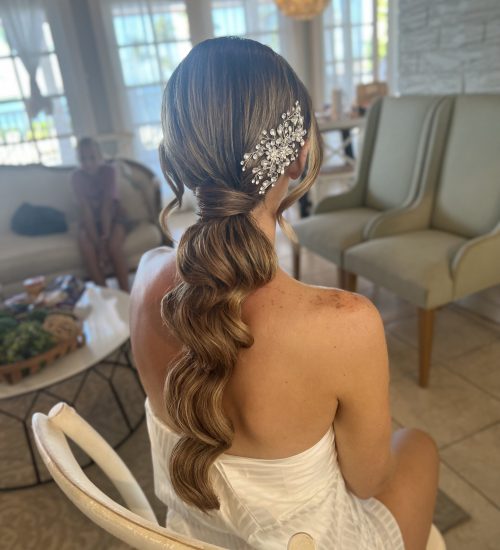 Bridal Services at Ciao Bella Salon and Day Spa in Islamorada / Our Transformations: Personalized Bridal Hair and Makeup - Spa and Nail Care for Brides / Best Bridal Services: Hair Styling and Treatments - Relaxing Massage Therapy - Romantic Couples Massage / Group Packages: Bridal Day Retreat - Bridal Yoga Events / Why Choose Ciao Bella for Your Wedding Day: Experienced Bridal Team - Premium Salon and Spa Facilities - Holistic Wellness Approach / Book Your Bridal Appointment